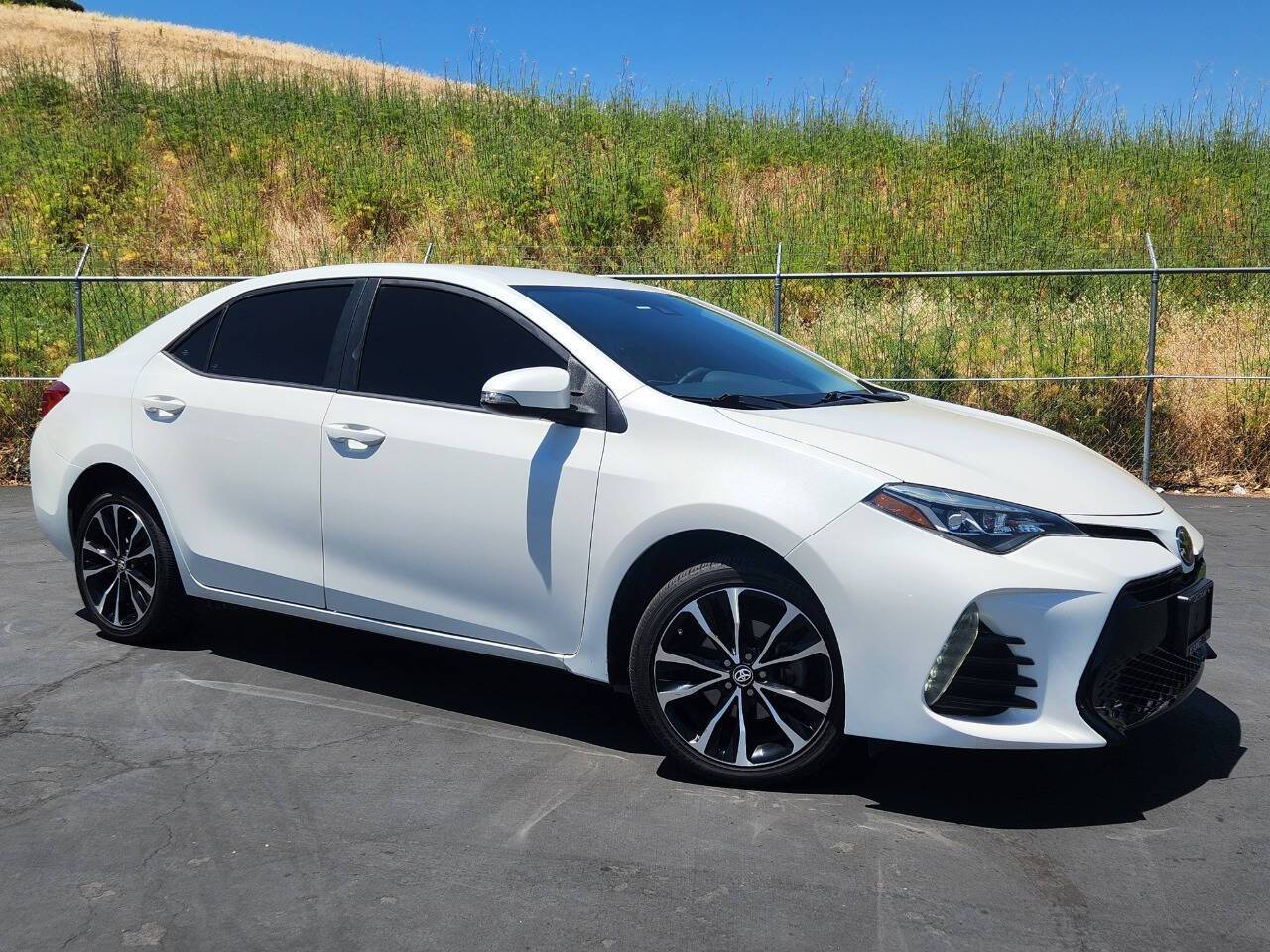 2018 Toyota Corolla SE — Sedan — 90,807 mi — Fairfield, CA