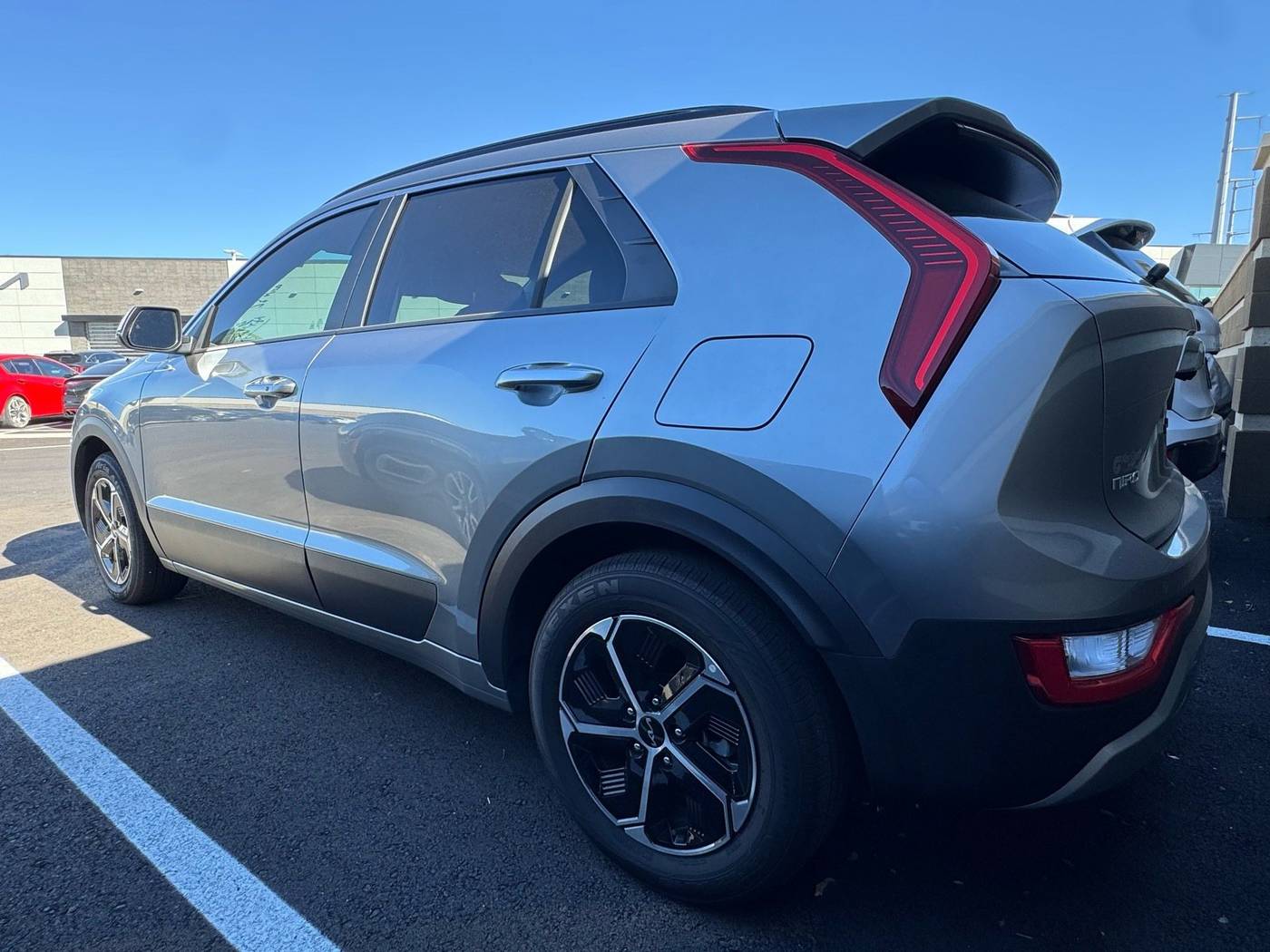 Thumbnail 4