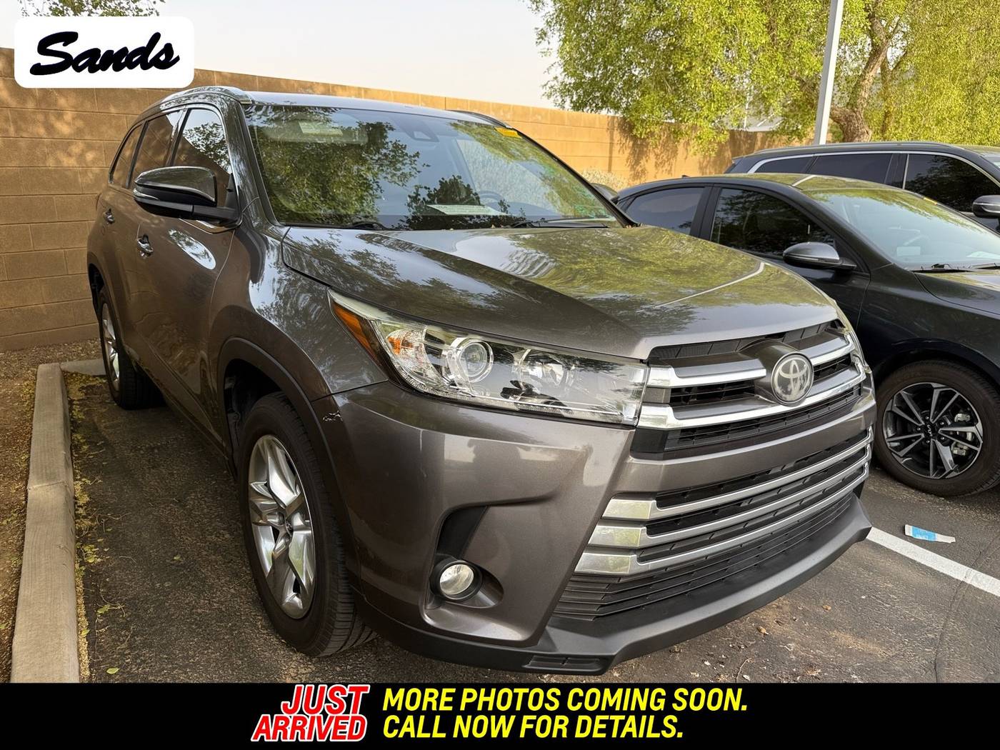 2017 Toyota Highlander Limited — SUV — 84,467 mi — Surprise, AZ