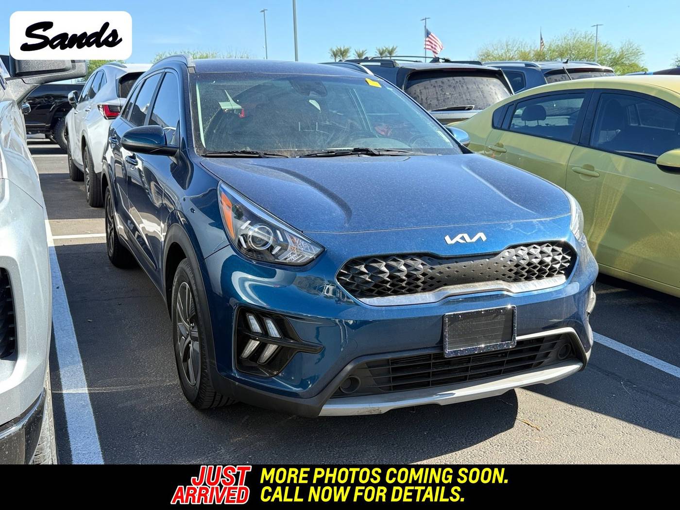2022 Kia Niro Hybrid LXS — SUV — 43,812 mi — Surprise, AZ