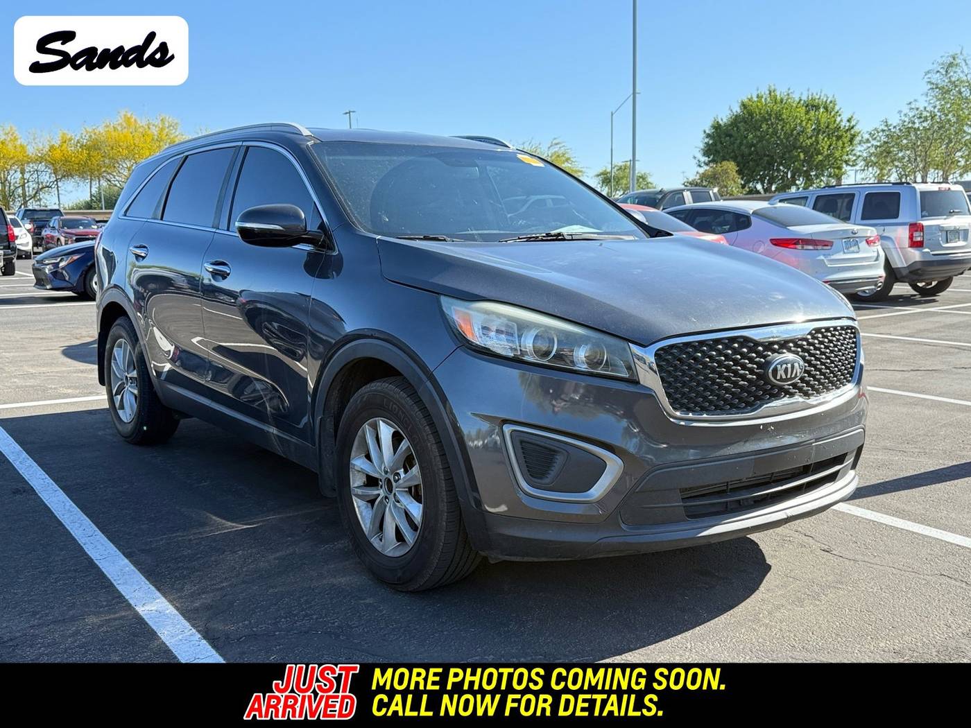 2016 Kia Sorento LX — SUV — 81,516 mi — Surprise, AZ