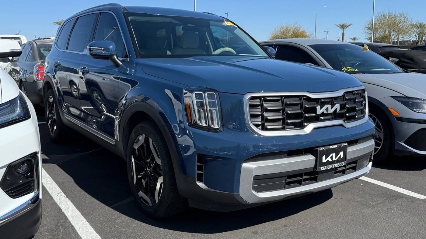 2023 Kia Telluride S — SUV — 18,148 mi — Surprise, AZ