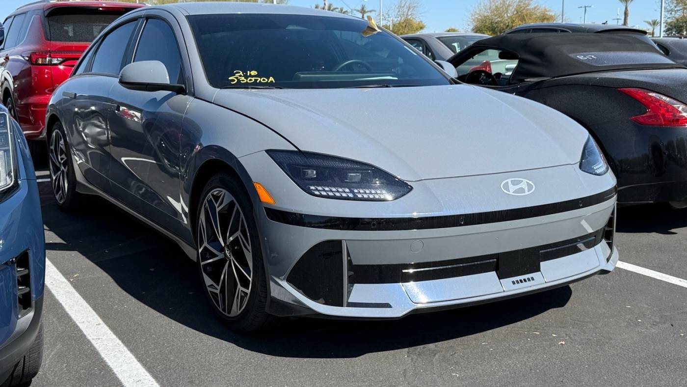 2024 Hyundai IONIQ 6 SEL — Sedan — 7,744 mi — Surprise, AZ