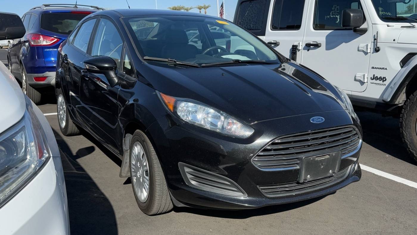 2015 Ford Fiesta SE — Sedan — 84,615 mi — Surprise, AZ