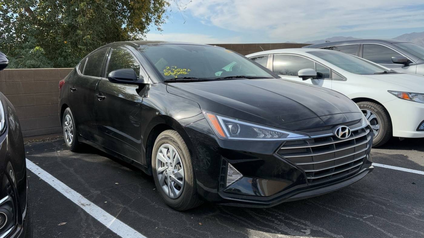 2020 Hyundai Elantra SE — Sedan — 53,595 mi — Surprise, AZ
