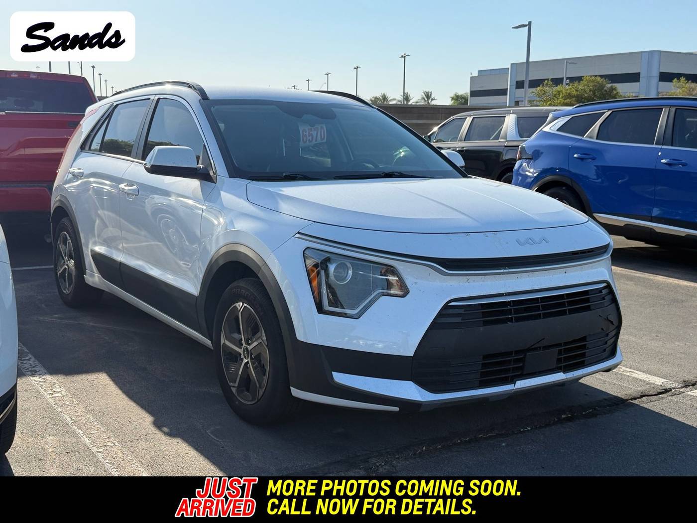 2023 Kia Niro Hybrid EX — SUV — 59,494 mi — Surprise, AZ