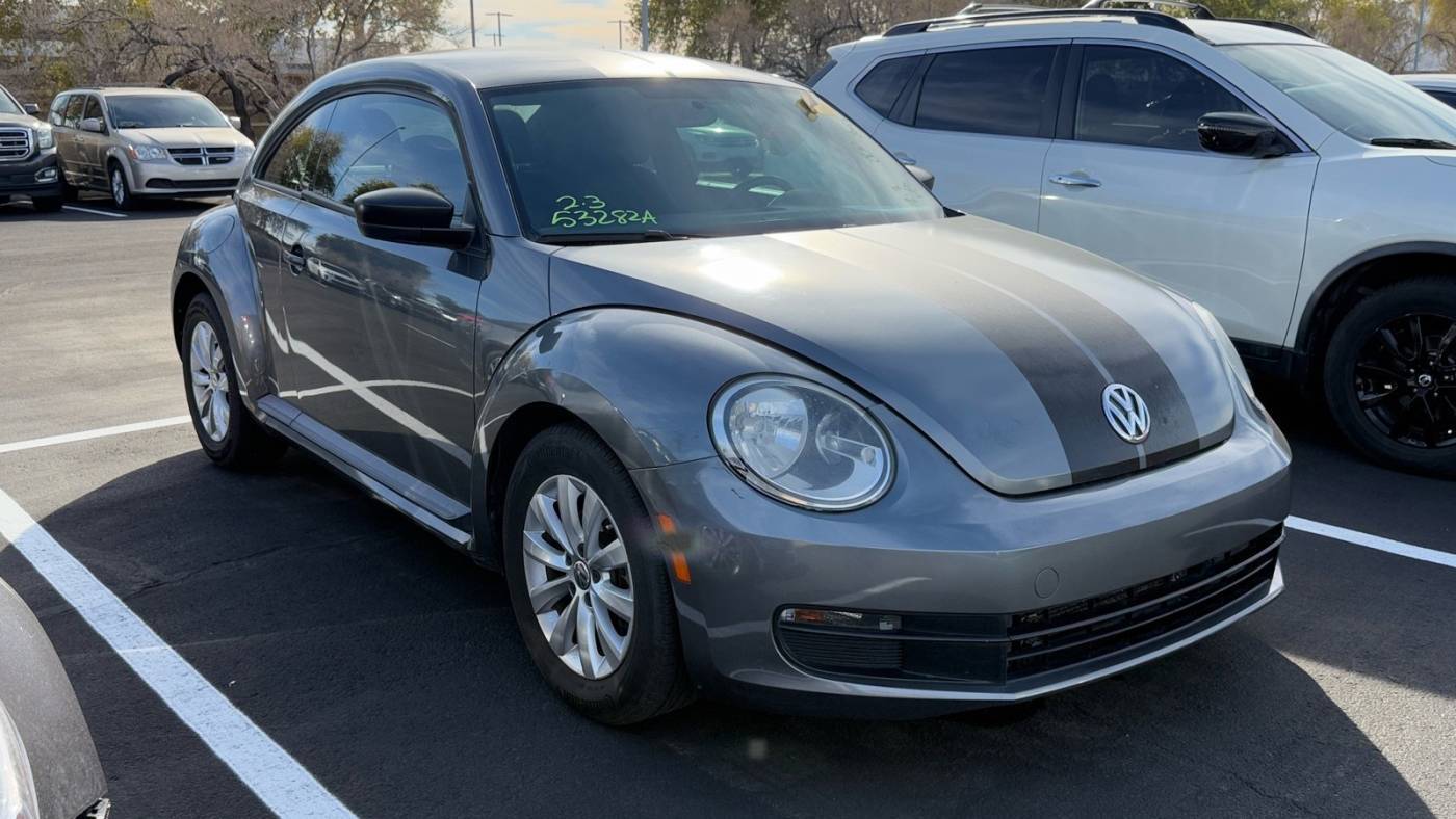 2014 Volkswagen Beetle 1.8T Entry — Hatchback — 105,004 mi — Surprise, AZ