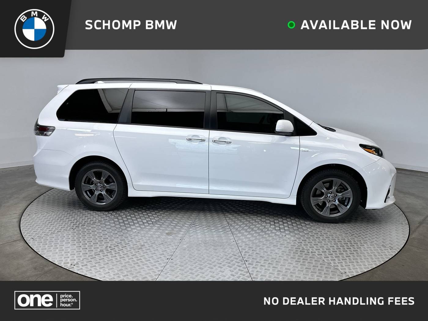 2020 Toyota Sienna SE Premium — Minivan — 42,236 mi — Highlands Ranch, CO