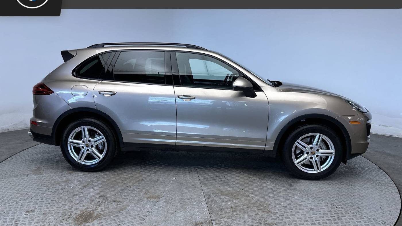 2016 Porsche Cayenne S — SUV — 69,641 mi — Highlands Ranch, CO