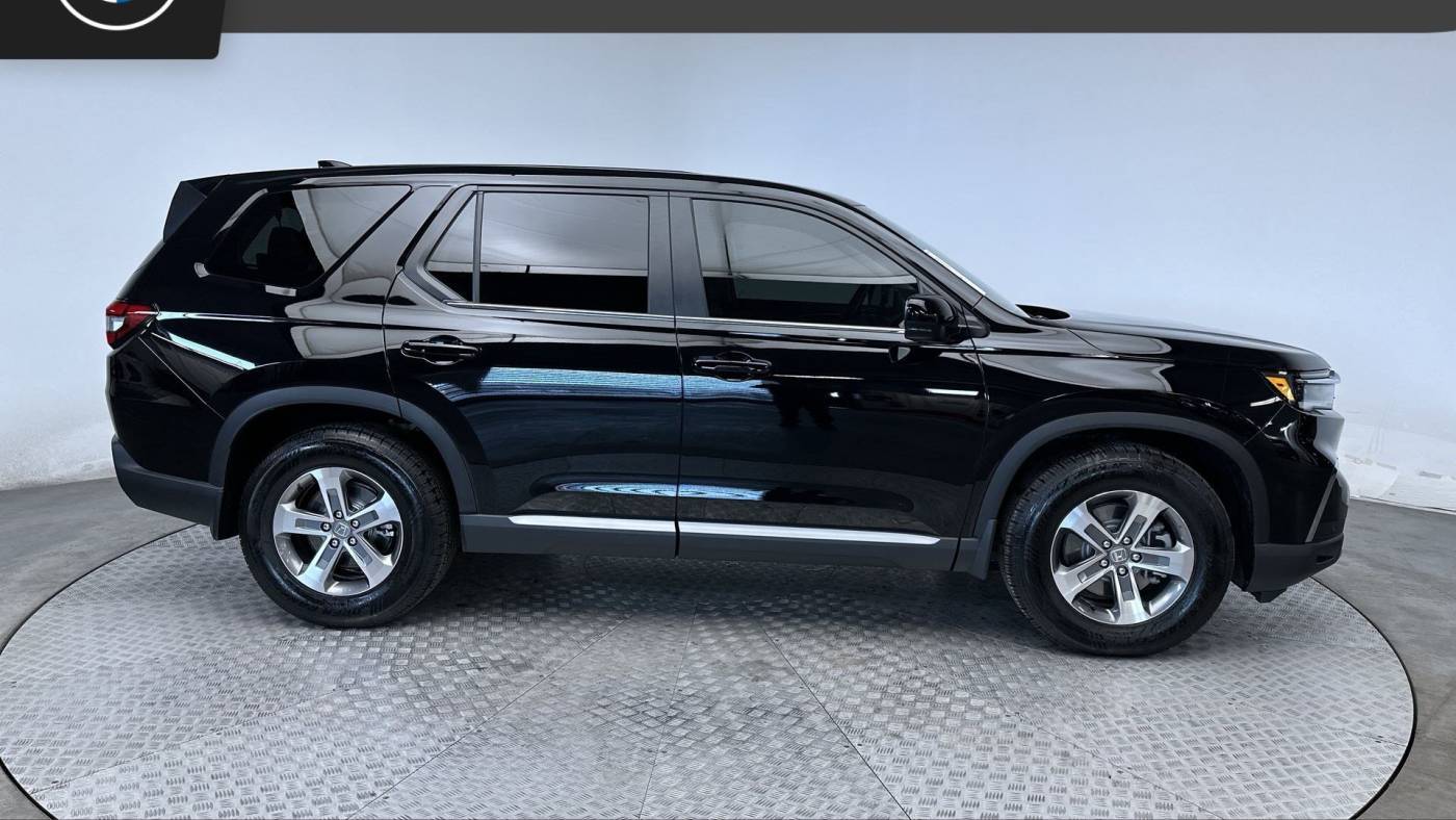 2023 Honda Pilot EX-L 7 Passenger — SUV — 17,086 mi — Highlands Ranch, CO