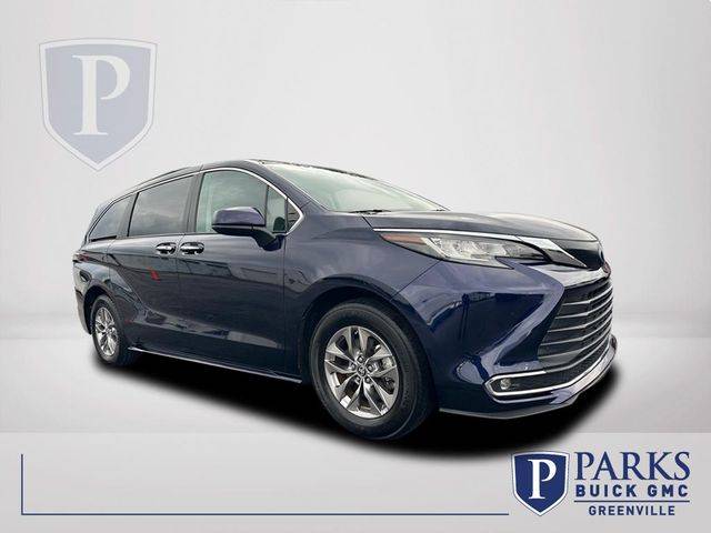 2023 Toyota Sienna XLE — Minivan — 57,556 mi — Greenville, SC