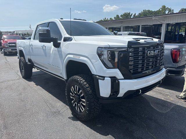 2025 GMC Sierra 2500HD Denali Ultimate — Pickup Truck — 4,405 mi — Greenville, SC