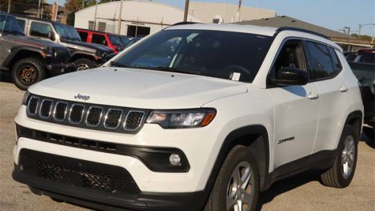 2023 Jeep Compass Latitude — SUV — 38,602 mi — Chicago, IL