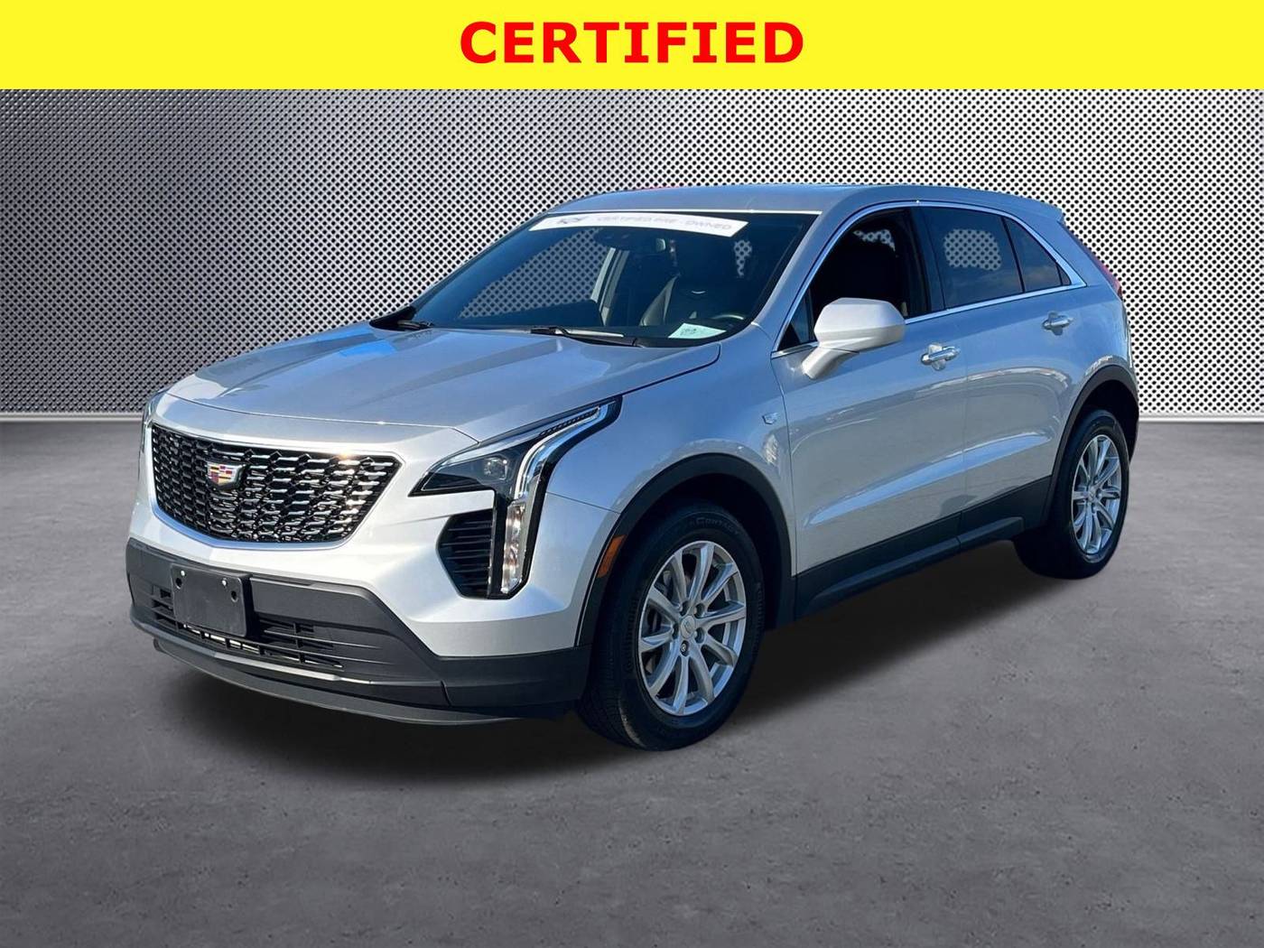 2022 Cadillac XT4 Luxury — SUV — 33,382 mi — Burlington, NC