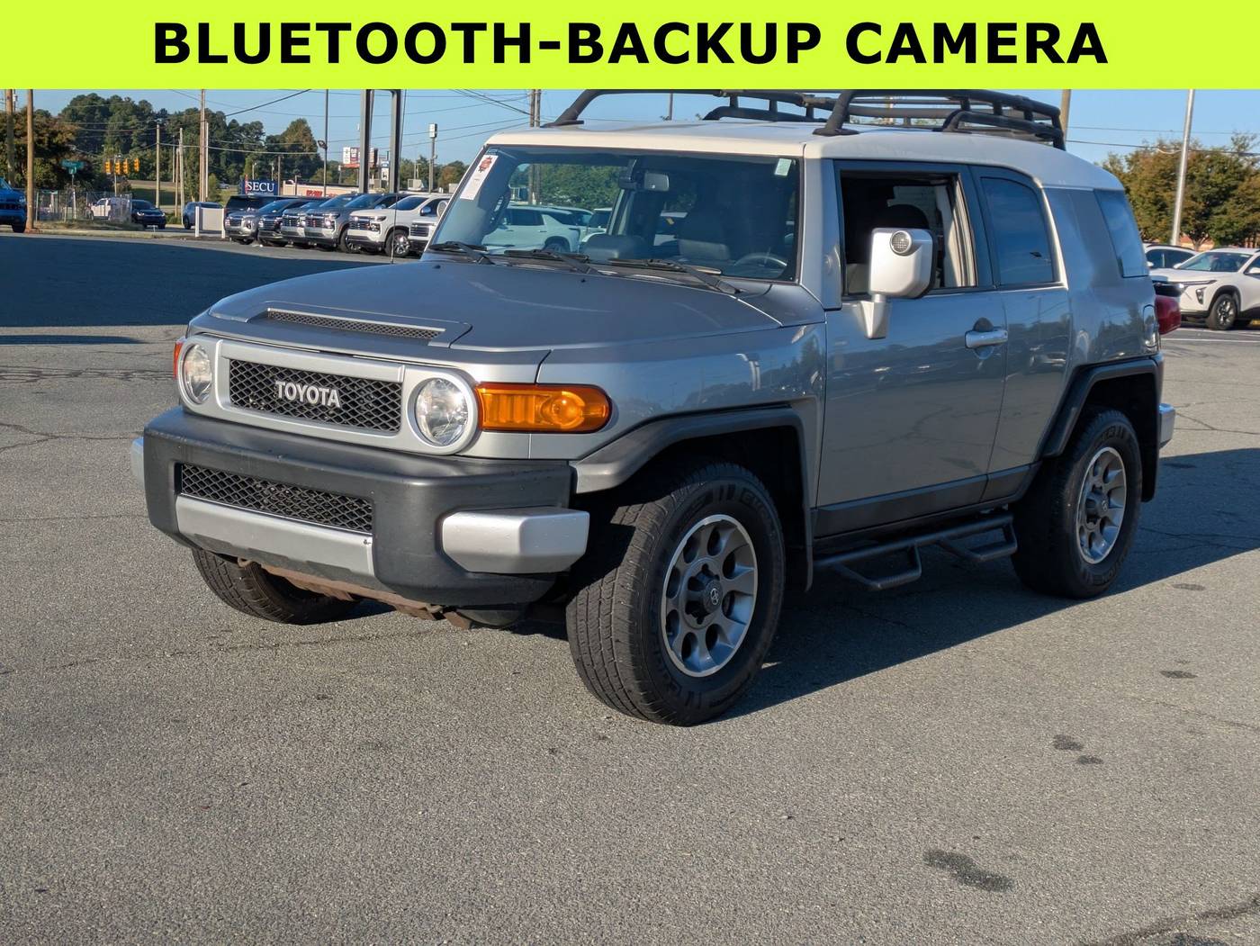 2012 Toyota FJ Cruiser Base — SUV — 118,101 mi — Burlington, NC