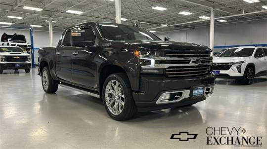 2021 Chevrolet Silverado 1500 High Country — Pickup Truck — 61,380 mi — Lake Bluff, IL