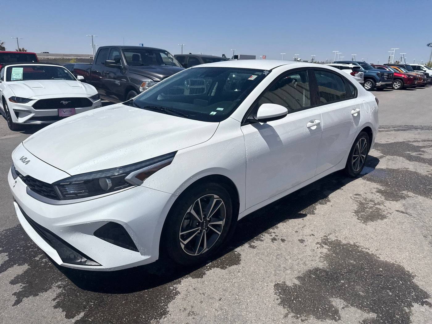 2023 Kia Forte LXS — Sedan — 48,600 mi — El Paso, TX