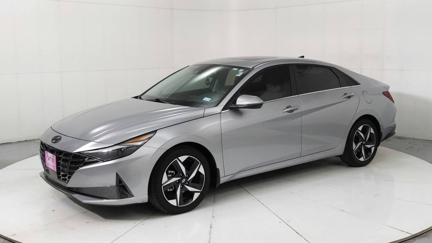 2023 Hyundai Elantra Limited — Sedan — 22,185 mi — El Paso, TX