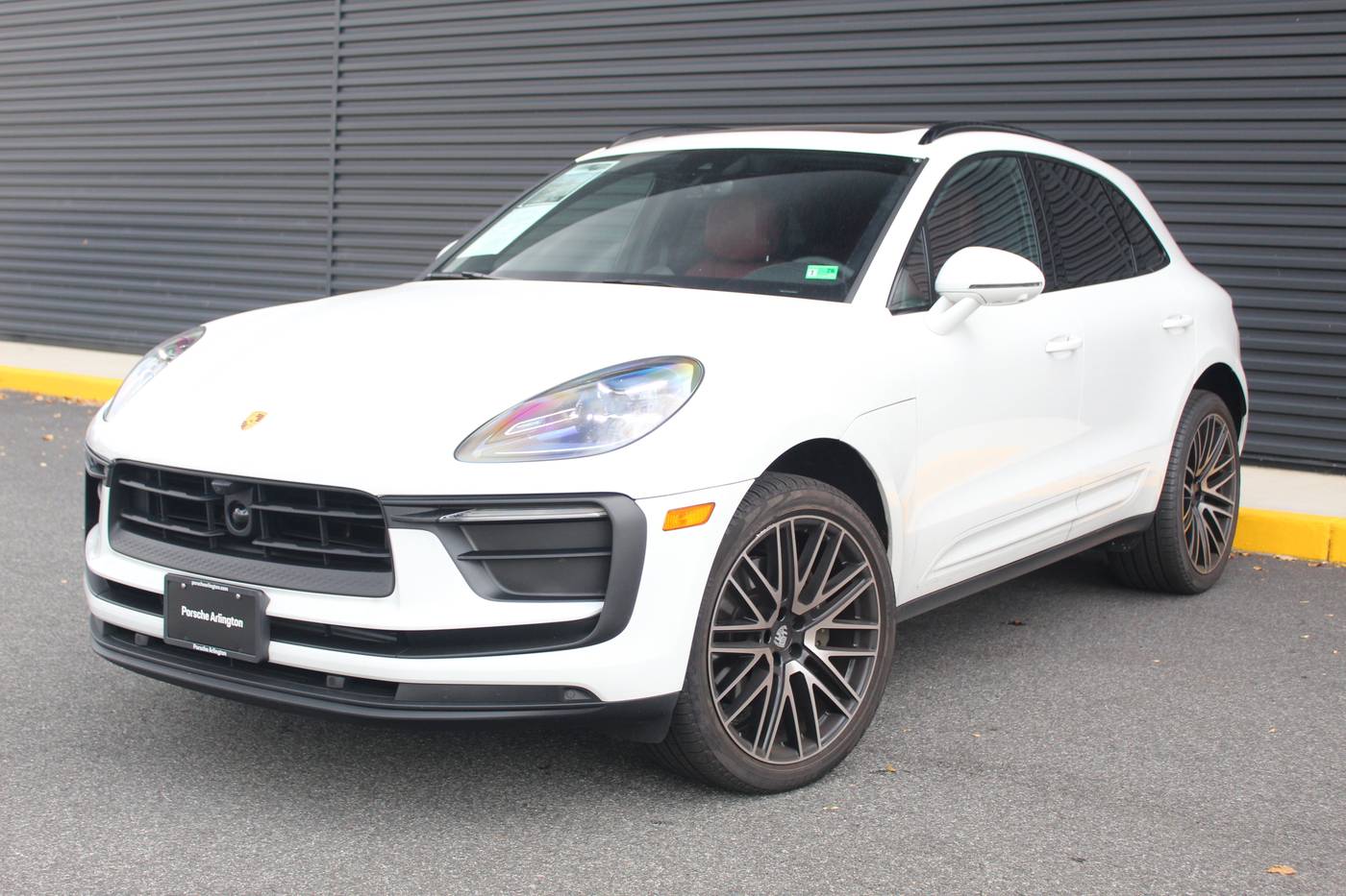 2025 Porsche Macan Macan — SUV — 11,393 mi — Arlington, VA