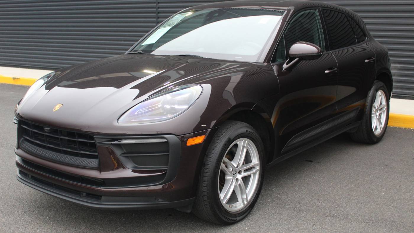 2022 Porsche Macan Standard — SUV — 20,760 mi — Arlington, VA