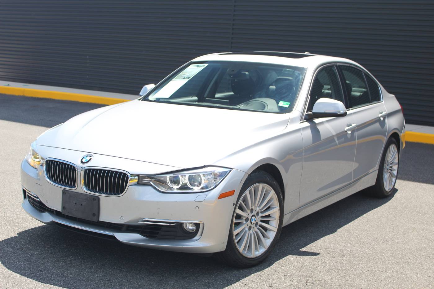 2013 BMW 3 Series 328i — Sedan — 52,546 mi — Arlington, VA