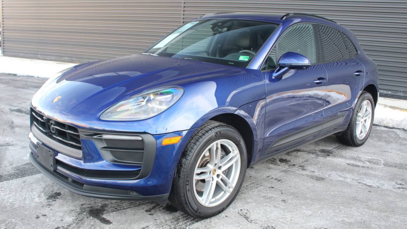 2024 Porsche Macan Standard — SUV — 3,356 mi — Arlington, VA