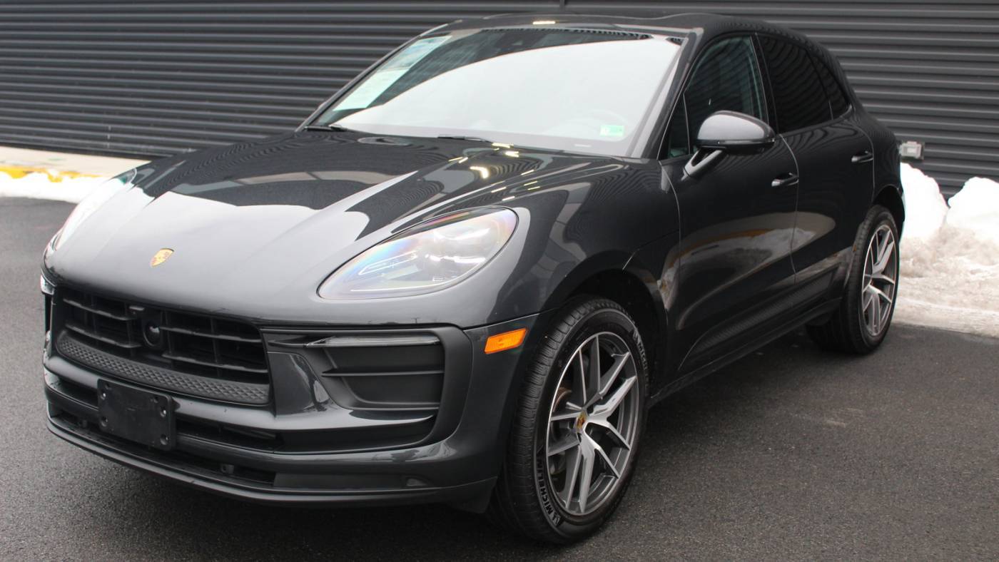 2024 Porsche Macan Standard — SUV — 3,853 mi — Arlington, VA