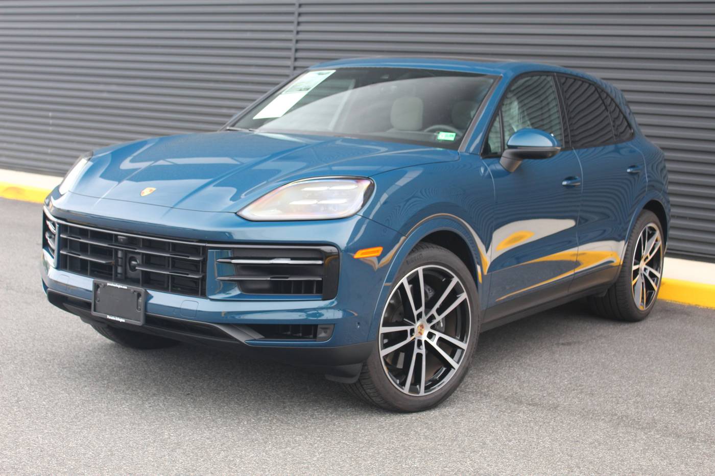 2025 Porsche Cayenne Cayenne — SUV — 7,259 mi — Arlington, VA