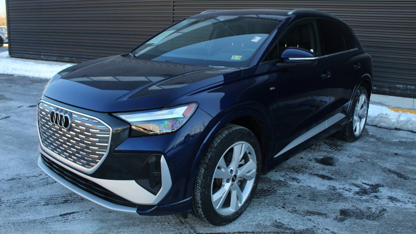 2023 Audi Q4 e-tron Premium Plus — SUV — 18,177 mi — Arlington, VA
