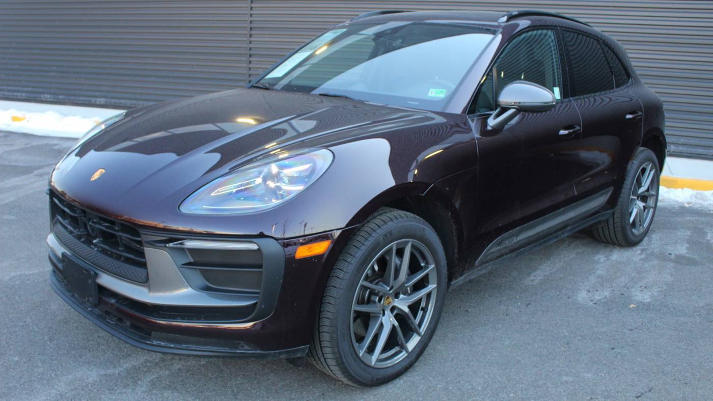 2024 Porsche Macan T — SUV — 3,090 mi — Arlington, VA