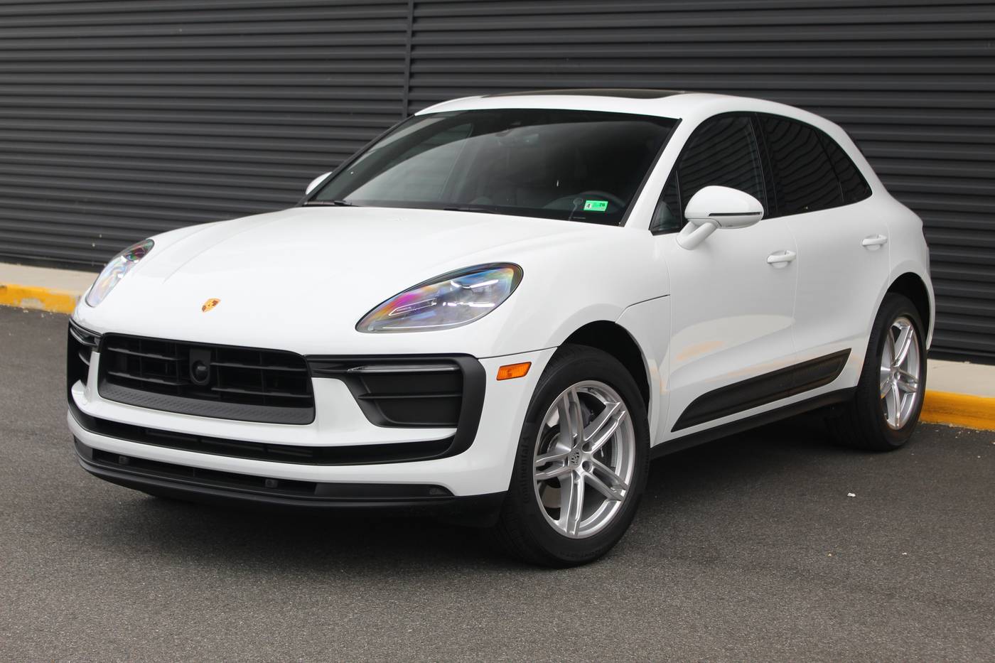 2025 Porsche Macan Standard — SUV — 4,769 mi — Arlington, VA