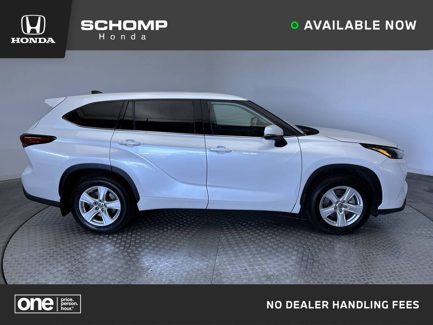 2022 Toyota Highlander LE — SUV — 70,795 mi — Highlands Ranch, CO