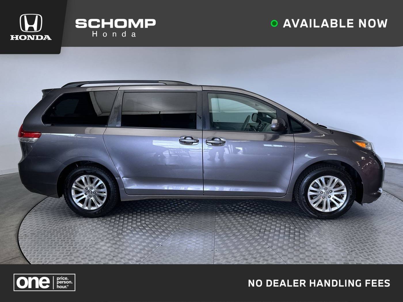 2013 Toyota Sienna Limited — Minivan — 107,949 mi — Highlands Ranch, CO
