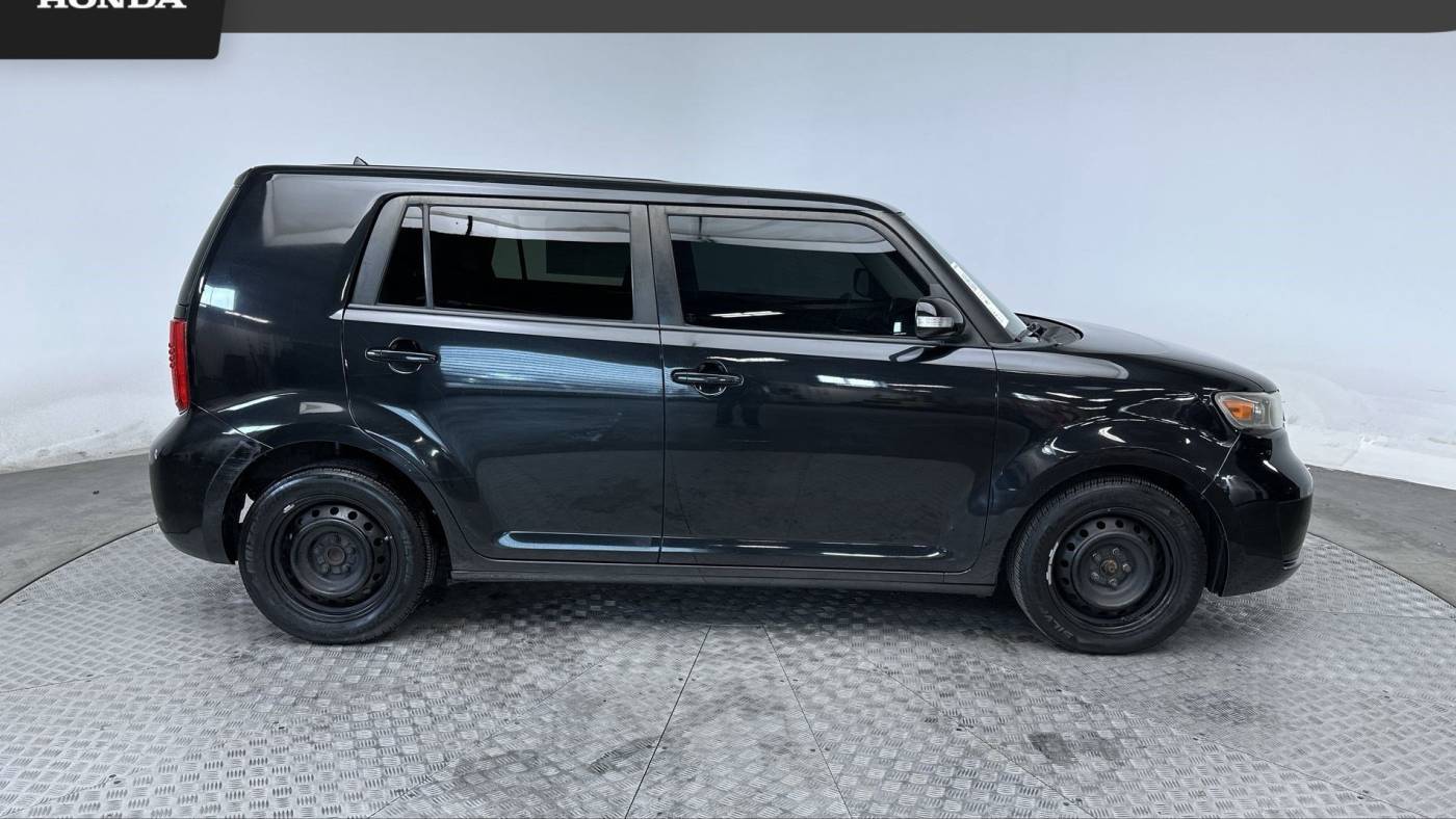 2009 Scion xB