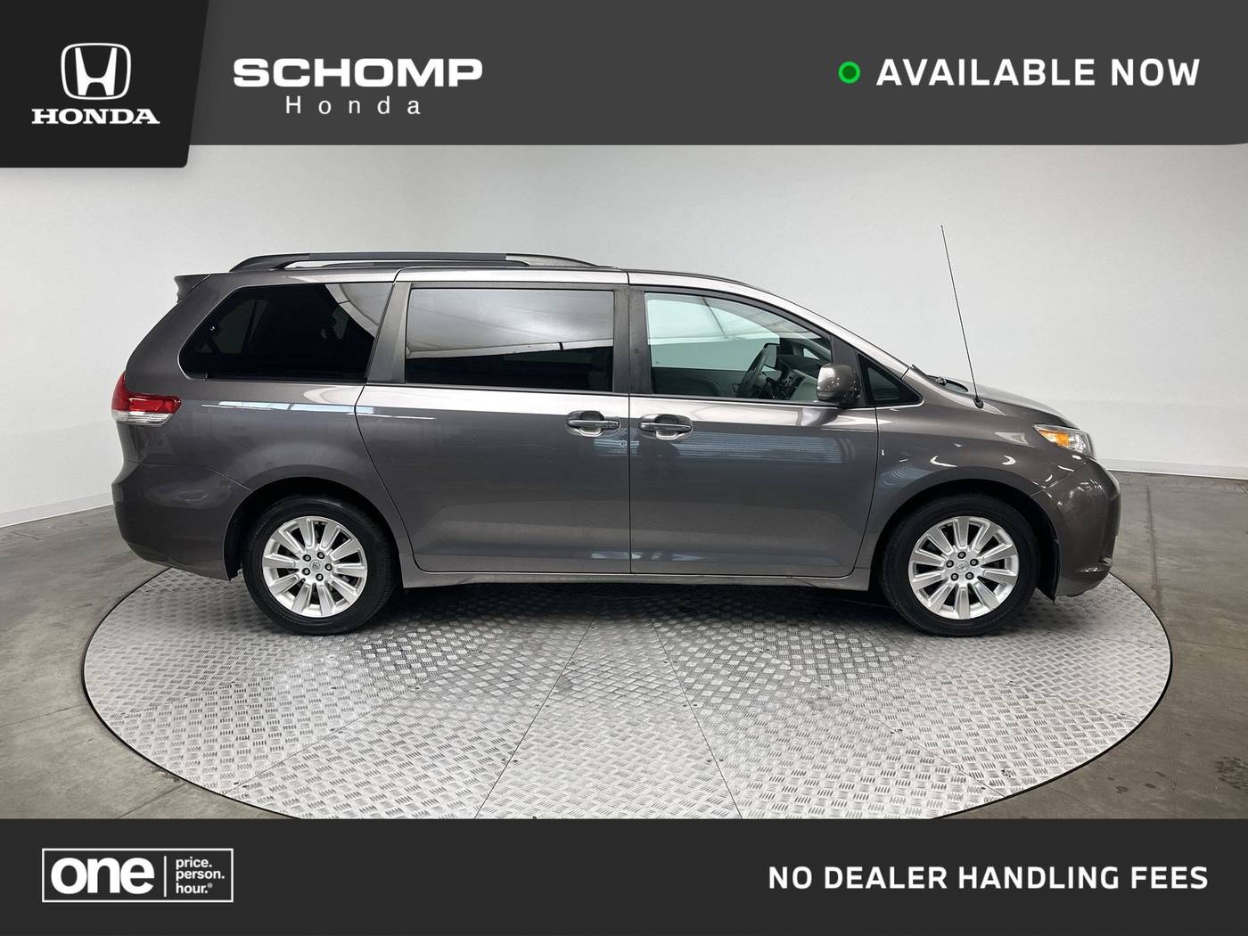 2014 Toyota Sienna LE — Minivan — 194,679 mi — Highlands Ranch, CO
