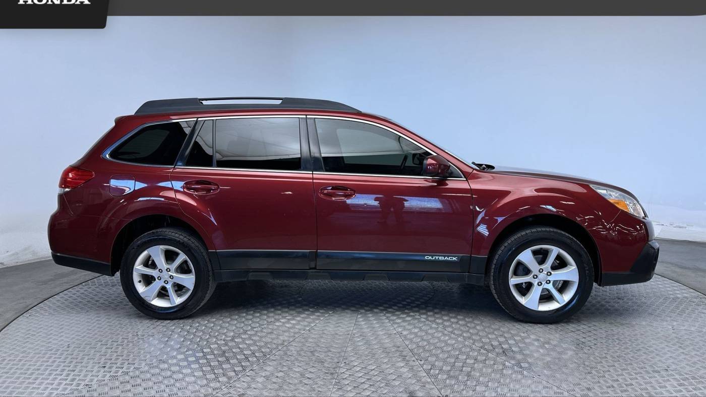 2013 Subaru Outback 2.5i Premium — SUV — 136,009 mi — Highlands Ranch, CO