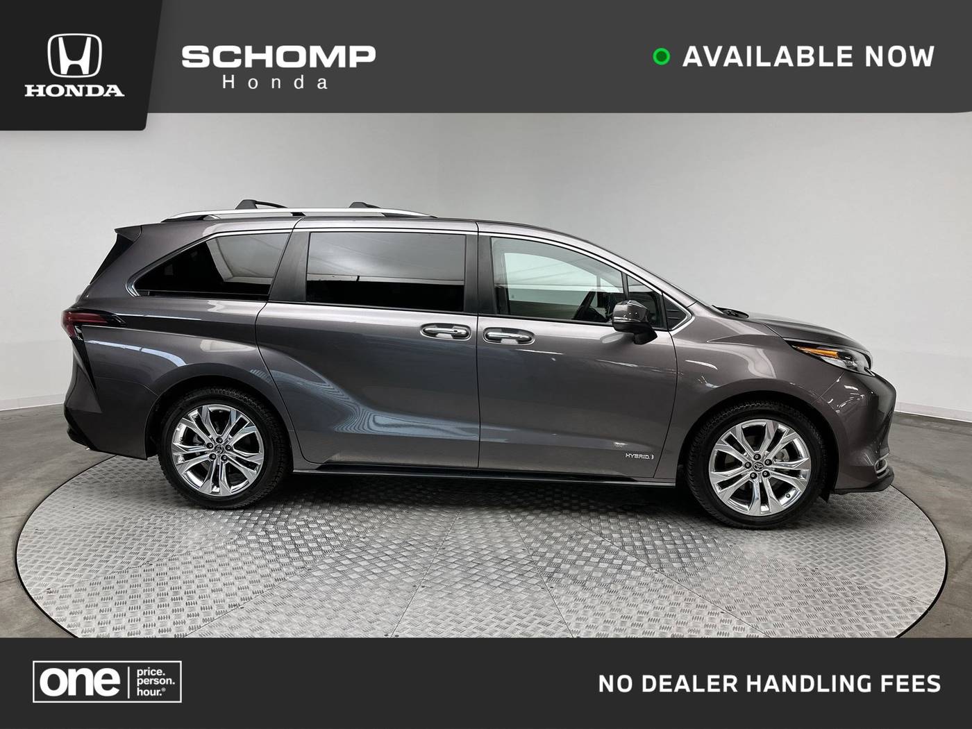 2021 Toyota Sienna Platinum — Minivan — 74,751 mi — Highlands Ranch, CO