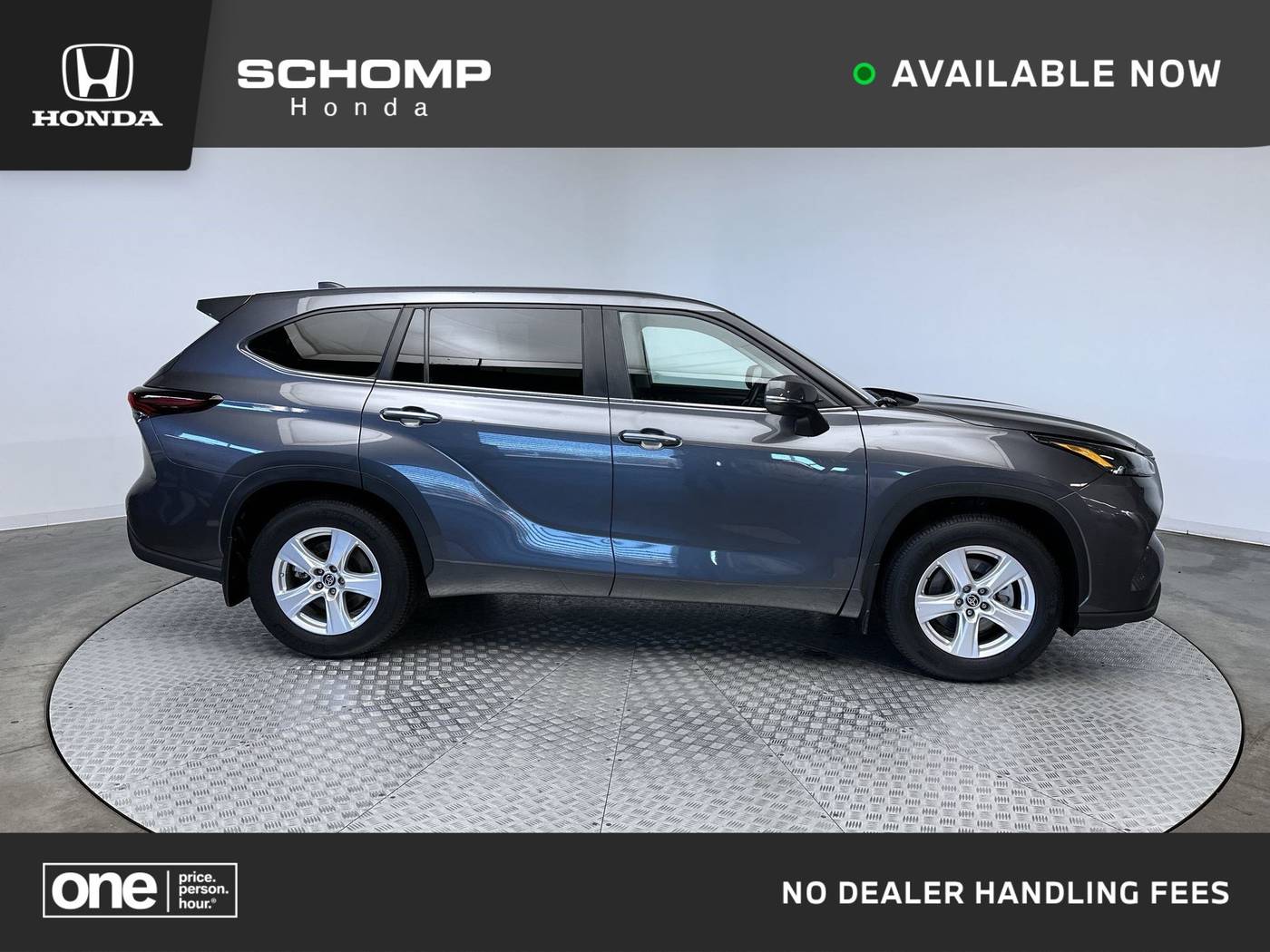 2024 Toyota Highlander LE — SUV — 40,258 mi — Highlands Ranch, CO