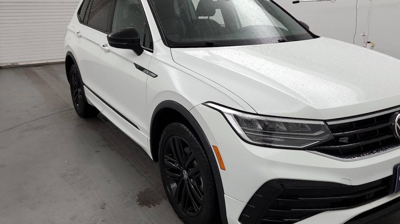 2022 Volkswagen Tiguan SE R-Line Black — SUV — 16,540 mi — Wilmington, NC