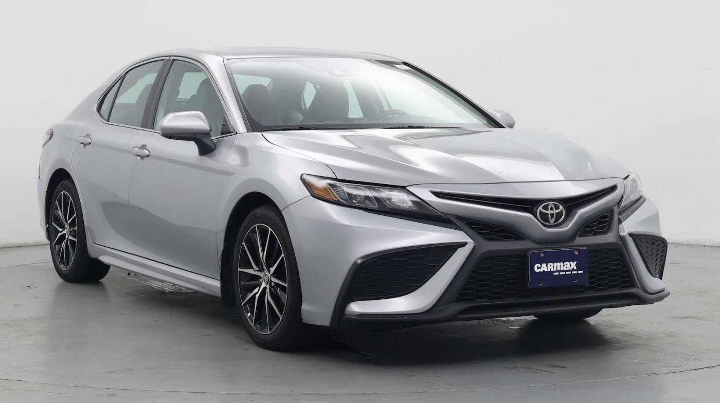 2021 Toyota Camry SE — Sedan — 27,327 mi — Wilmington, NC