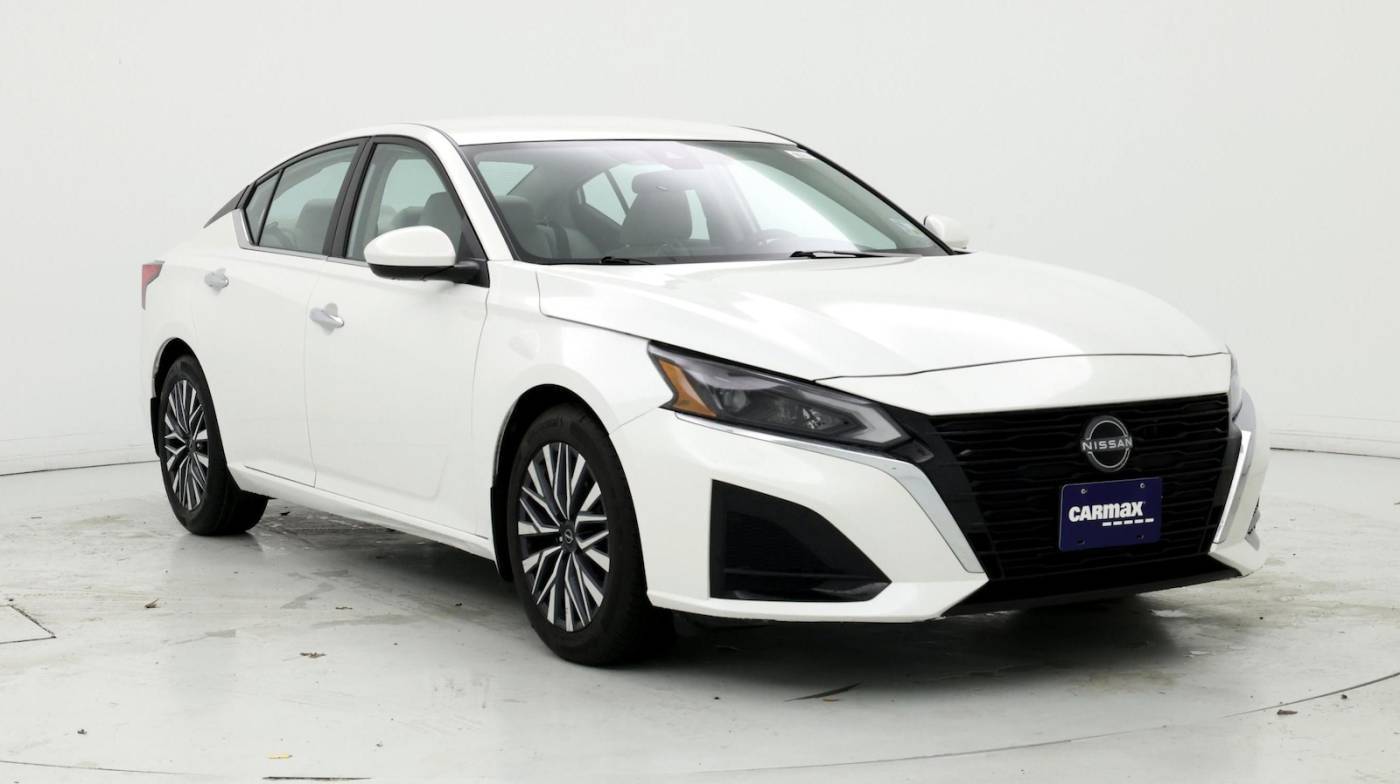 2023 Nissan Altima SV — Sedan — 10,526 mi — LaFayette, LA