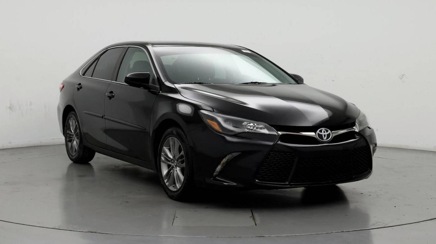 2015 Toyota Camry SE — Sedan — 93,278 mi — LaFayette, LA