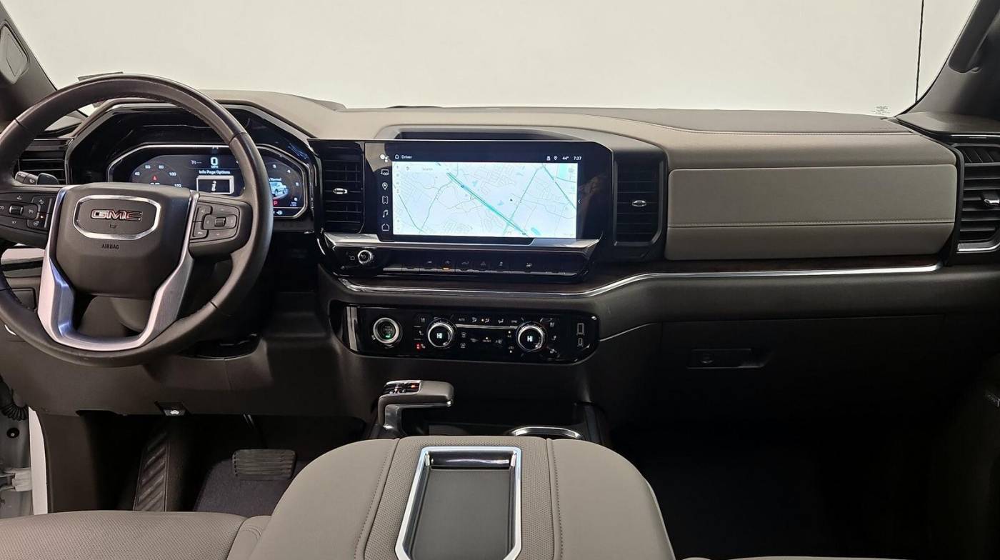 2022 GMC Sierra 1500 SLT — Pickup Truck — 38,757 mi — LaFayette, LA