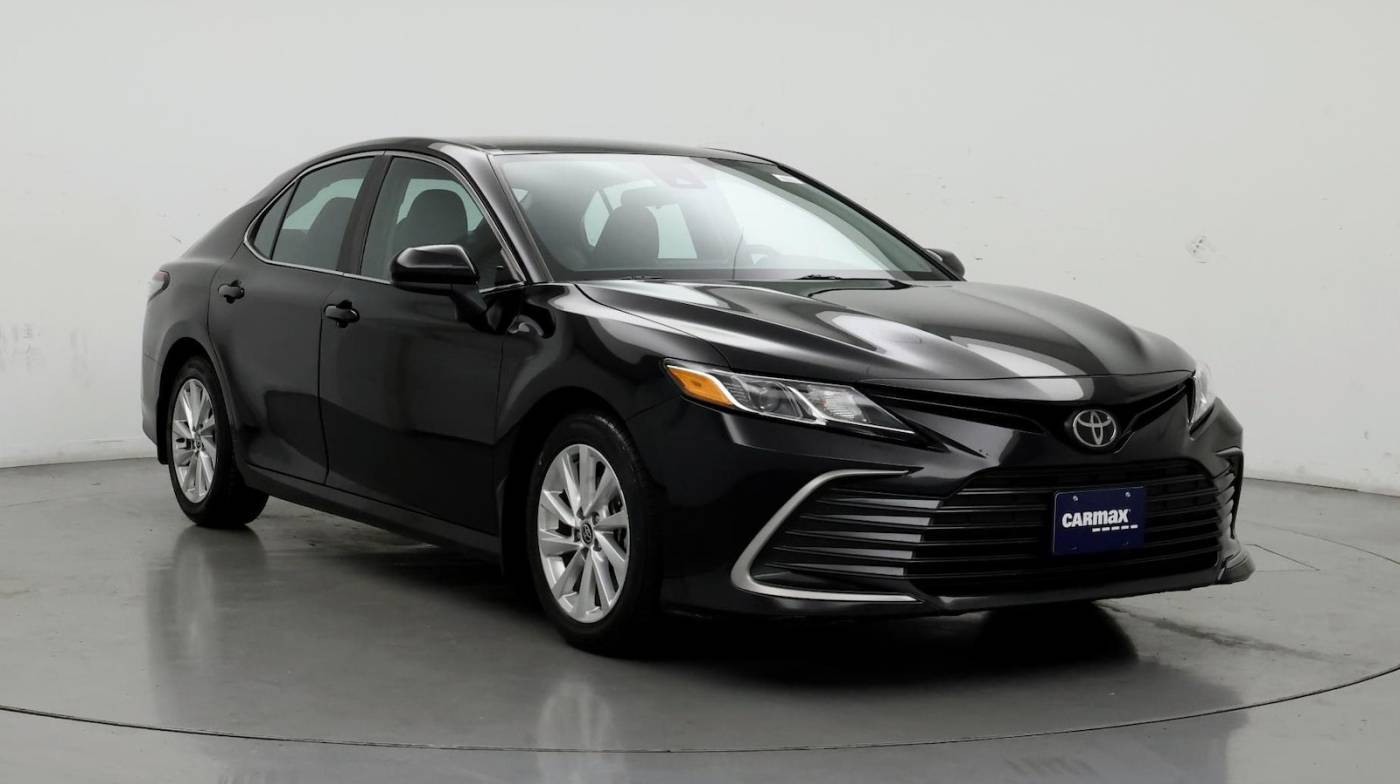 2023 Toyota Camry LE — Sedan — 33,481 mi — LaFayette, LA