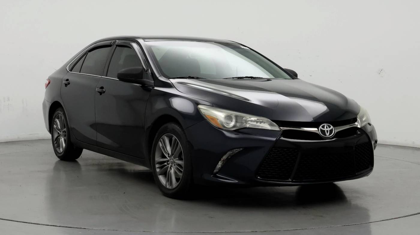 2015 Toyota Camry SE — Sedan — 101,386 mi — LaFayette, LA