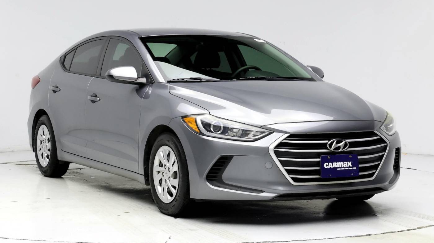 2017 Hyundai Elantra SE — Sedan — 101,035 mi — Corpus Christie, TX