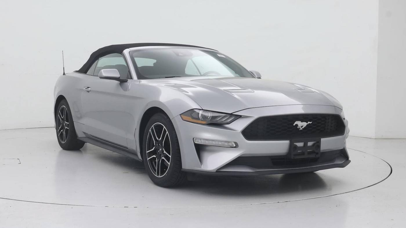 2022 Ford Mustang EcoBoost