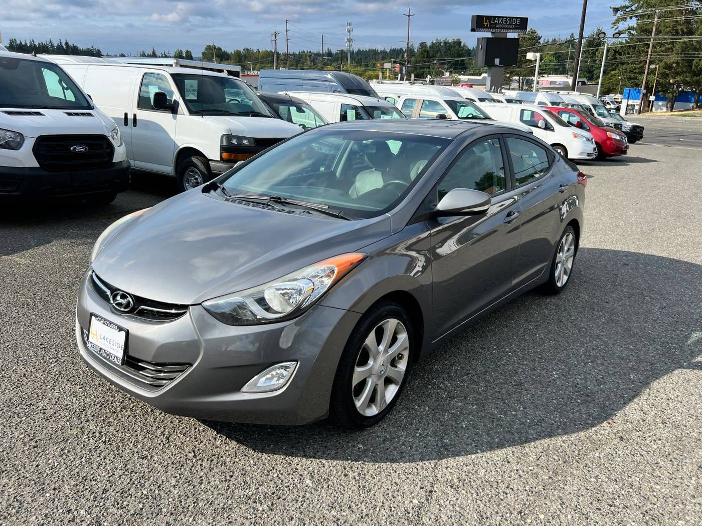 2012 Hyundai Elantra Limited — Sedan — 129,199 mi — Lynnwood, WA