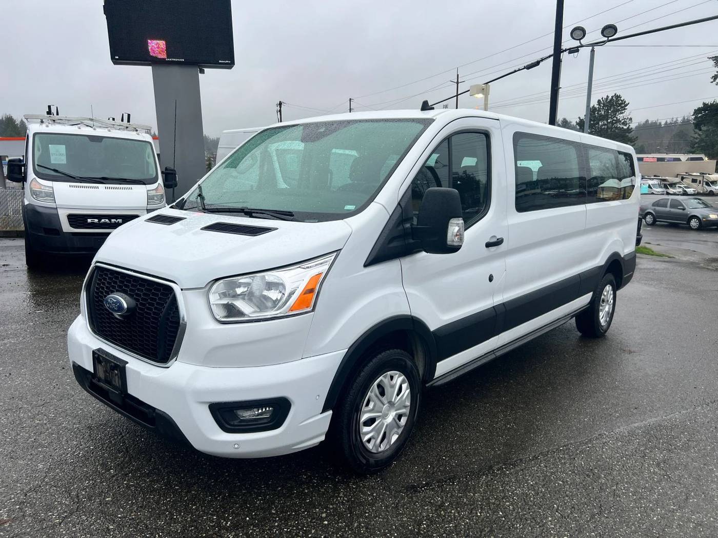 2021 Ford Transit Passenger Wagon T-350 XLT — Passenger Van — 78,367 mi — Lynnwood, WA