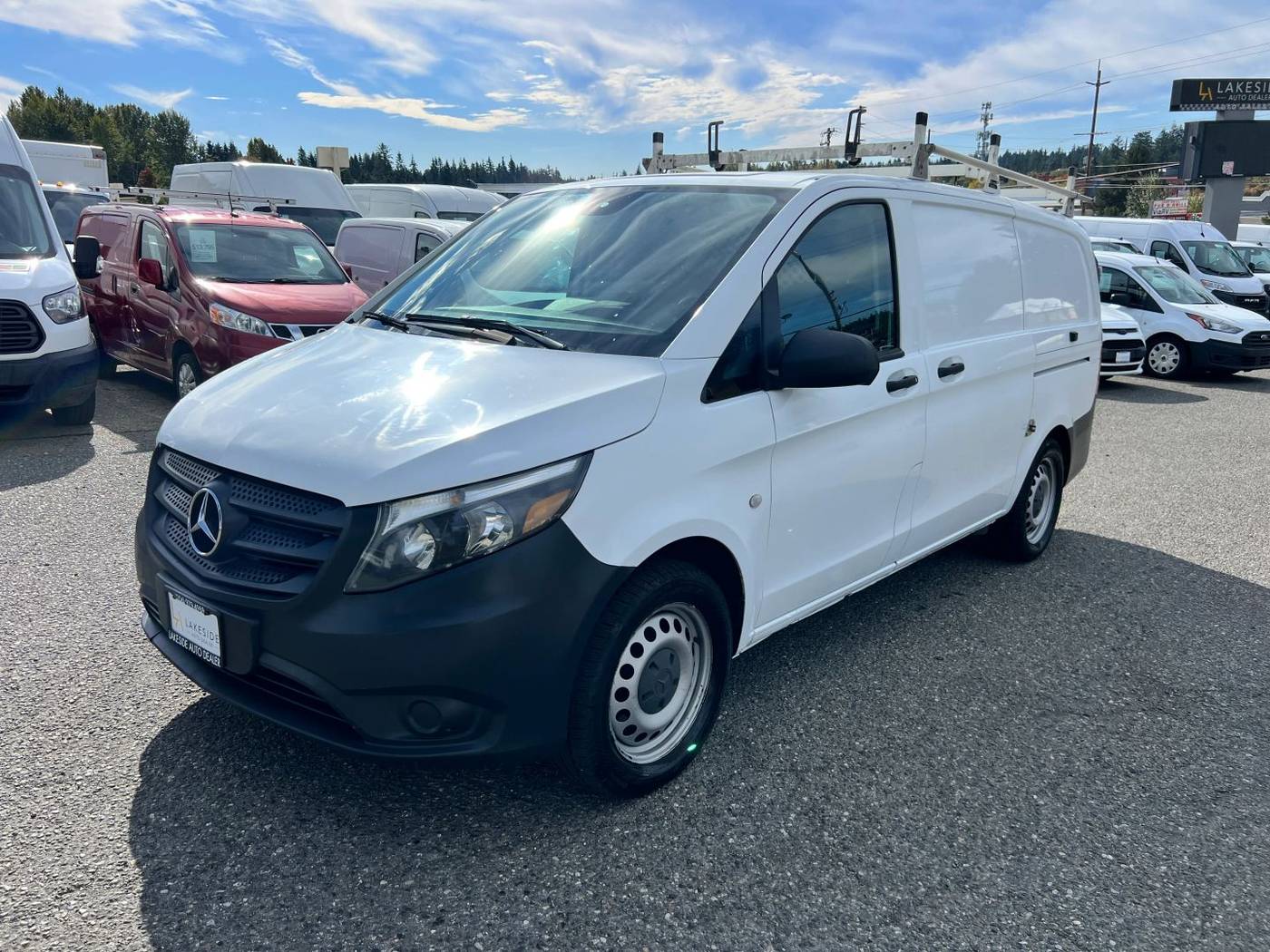 2018 Mercedes-Benz Metris Cargo Van Standard — Cargo Van — 131,009 mi — Lynnwood, WA
